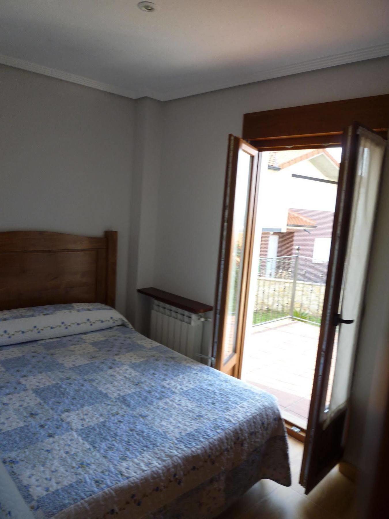 Apartamentos La Fuente De Enmedio Suances Kültér fotó